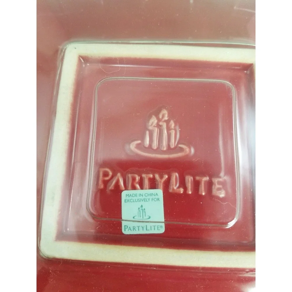 Partylite Fragrance Accents Holiday Christmas Scented Porcelain Snowflake Décor
